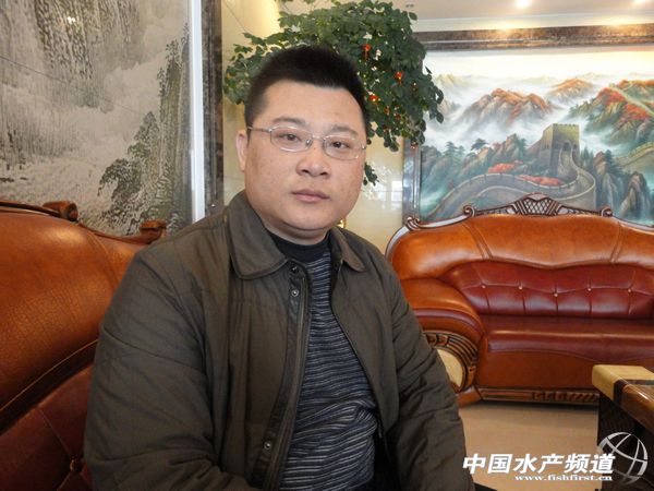 ���ݴ󸣺��v�w���M���H�r���Ԡ��Ѱl����׃