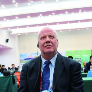 Benjamin L. England�����_FDA�ľܽ^