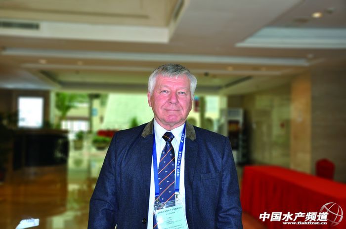 Peter Cook���Ї��U�~ʧ�Ň��H�Ј�