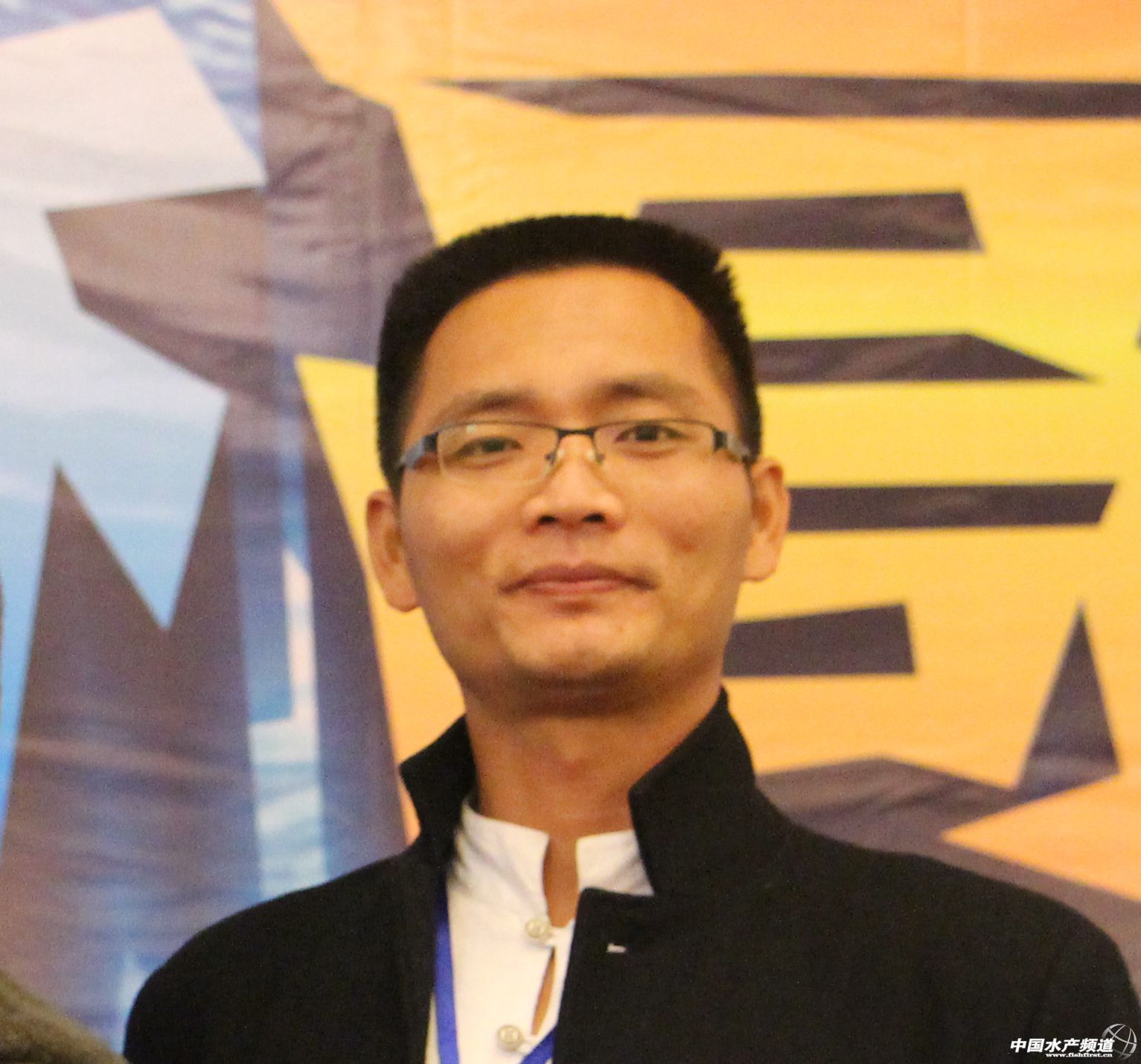 �S����С���B�r�����^��ʹ��Ư�׷�