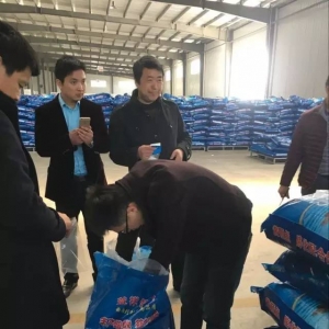 ���{����������S��~Ⱦɫ������ҕ�lƴ��