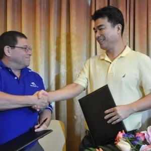 �𺣽Ǡ����{ɫ�����M���Ї� ���r65����/β