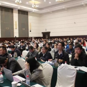 2��42����棬�ɴ����İ˴���ݣ����a�W�С��o����ϣ������A��ˮ�a�~���¸߶�