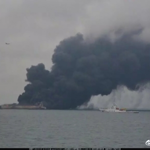 ������݆�cɢ؛���ږ|��������ײ��32�����Tʧ(li��n)��