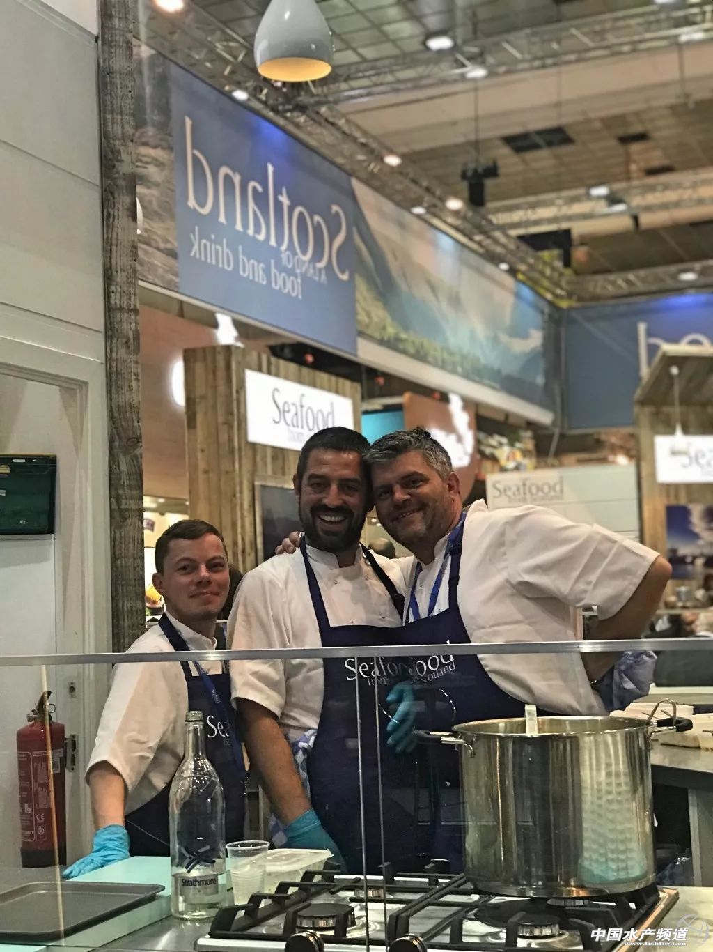 ֱ��ȫ���һ���rչ���F�����D+ҕ�l���u�������������rչ�����������