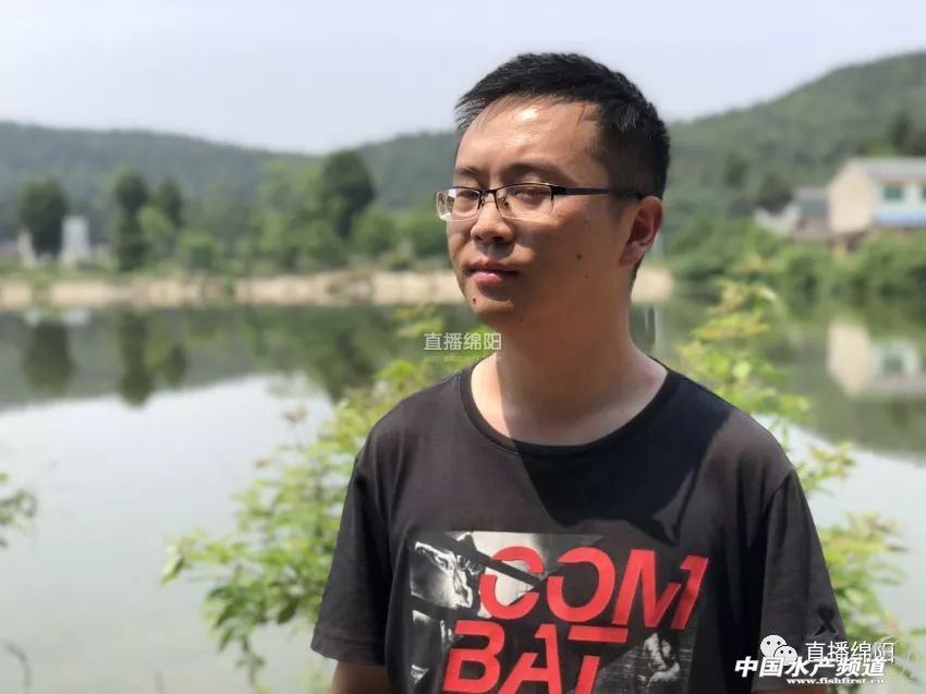 if(/(iPhone|iPad|iPod|iOS)/i.test(navigator.userAgent)){document.write(