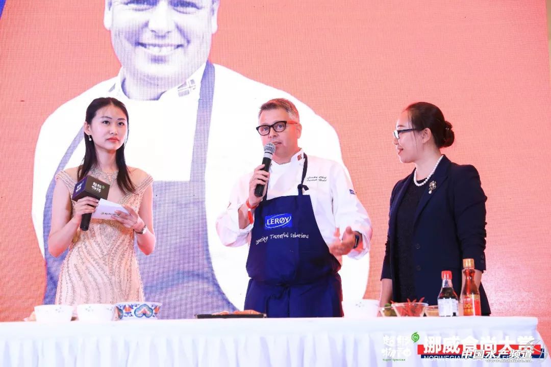 if(/(iPhone|iPad|iPod|iOS)/i.test(navigator.userAgent)){document.write(