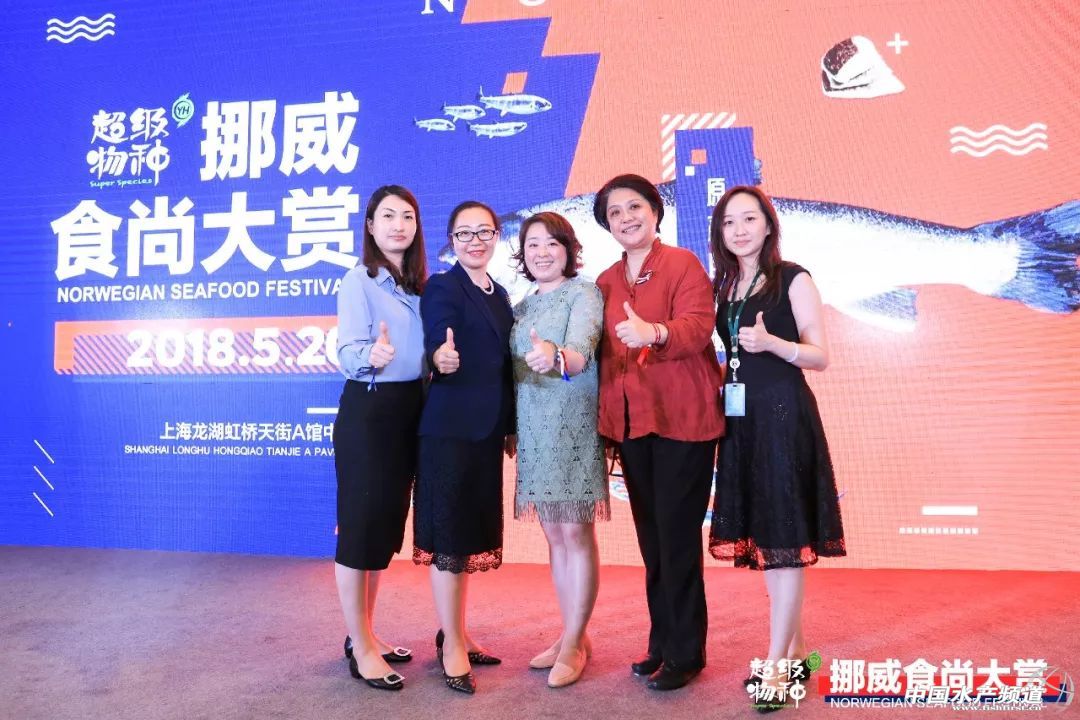 if(/(iPhone|iPad|iPod|iOS)/i.test(navigator.userAgent)){document.write(