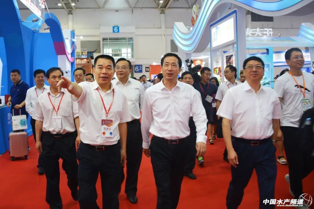 ���ݝO����(hu��)����ʢ���_(k��i)Ļ������(gu��)չ�̽M�F(tu��n)��չ���_(k��i)�����rʳ�Ļ����M(f��i)�r(sh��)��