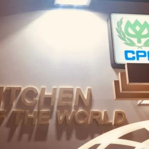 �x����Ʒ�N���M܊���S�����ư߹�(ji��)���r��Ŀ���ǡ�