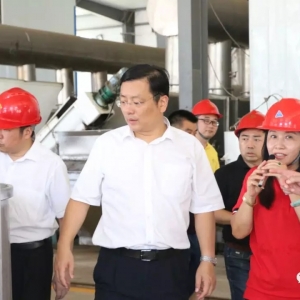 ��Ů���ø��V������l(f��)���Ϟ��ͻȻ�𱬣�ϣ��5�f��ˮ�a(ch��n)�������a(ch��n)��Ͷ�a(ch��n)��