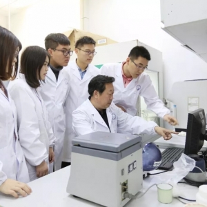 ����������ͨ�������r(n��ng)�����A�����ゃ�����뽛(j��ng)�I(y��ng)���@Ƭ���|�Ј�(ch��ng)�������Ƹ��c(di��n)