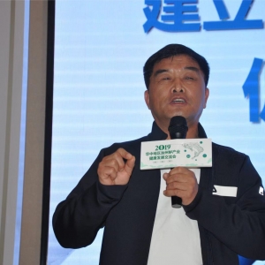 ���سɣ����ԝO�鱾���c�O�Qλ�������A�м����|�a�I�lչ