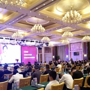 ���ϱ��l(f��)ʽ���L�����ϏV���12000��