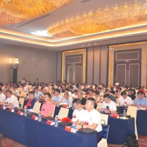 ȫ������(li��n)ˮ�a(ch��n)�I(y��)�̕�(hu��)24�������(hu��)տ���e�У�����(y��ng)�ί�T��(hu��)��ʽ������