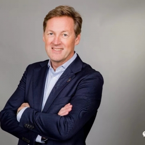 ��Մ�~�ۡ������������e�ˣ�